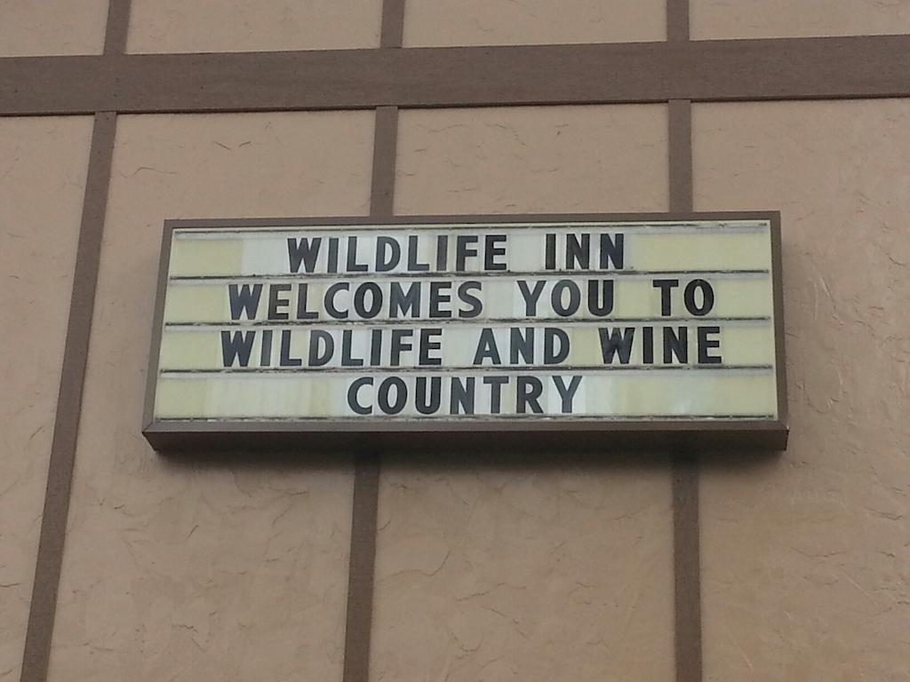 Wildlife Inn Winston Exterior foto